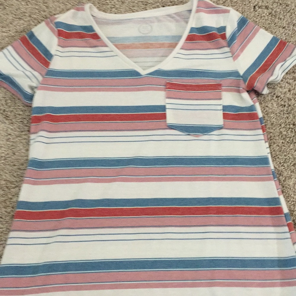 Tee